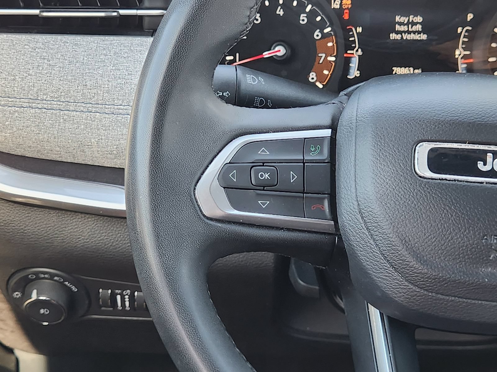 Used 2024 Jeep Compass Latitude AWD/4WD image 26