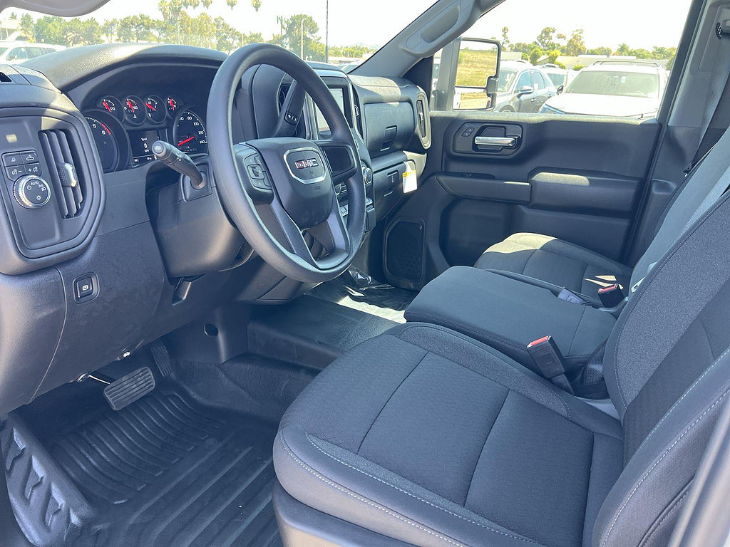 New 2026 GMC Sierra 2500 Pro w/ 1SA Pro Safety Plus Package RWD image 9