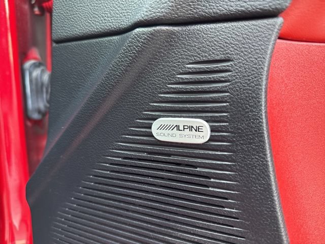 Used 2015 Dodge Challenger R/T Plus RWD image 12