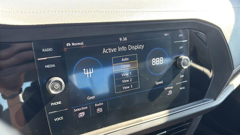 Used 2019 Volkswagen Jetta SEL Premium FWD image 18