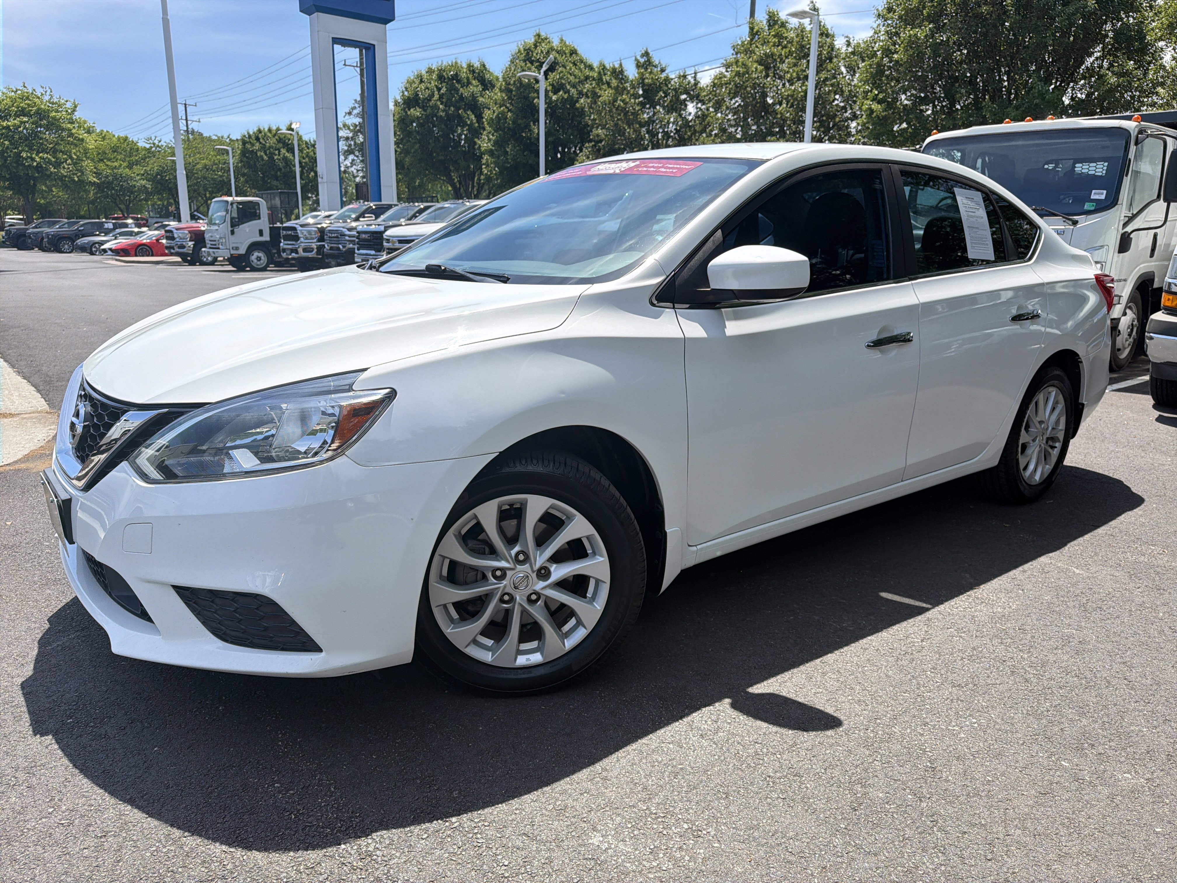 Used 2019 Nissan Sentra SV FWD image 5