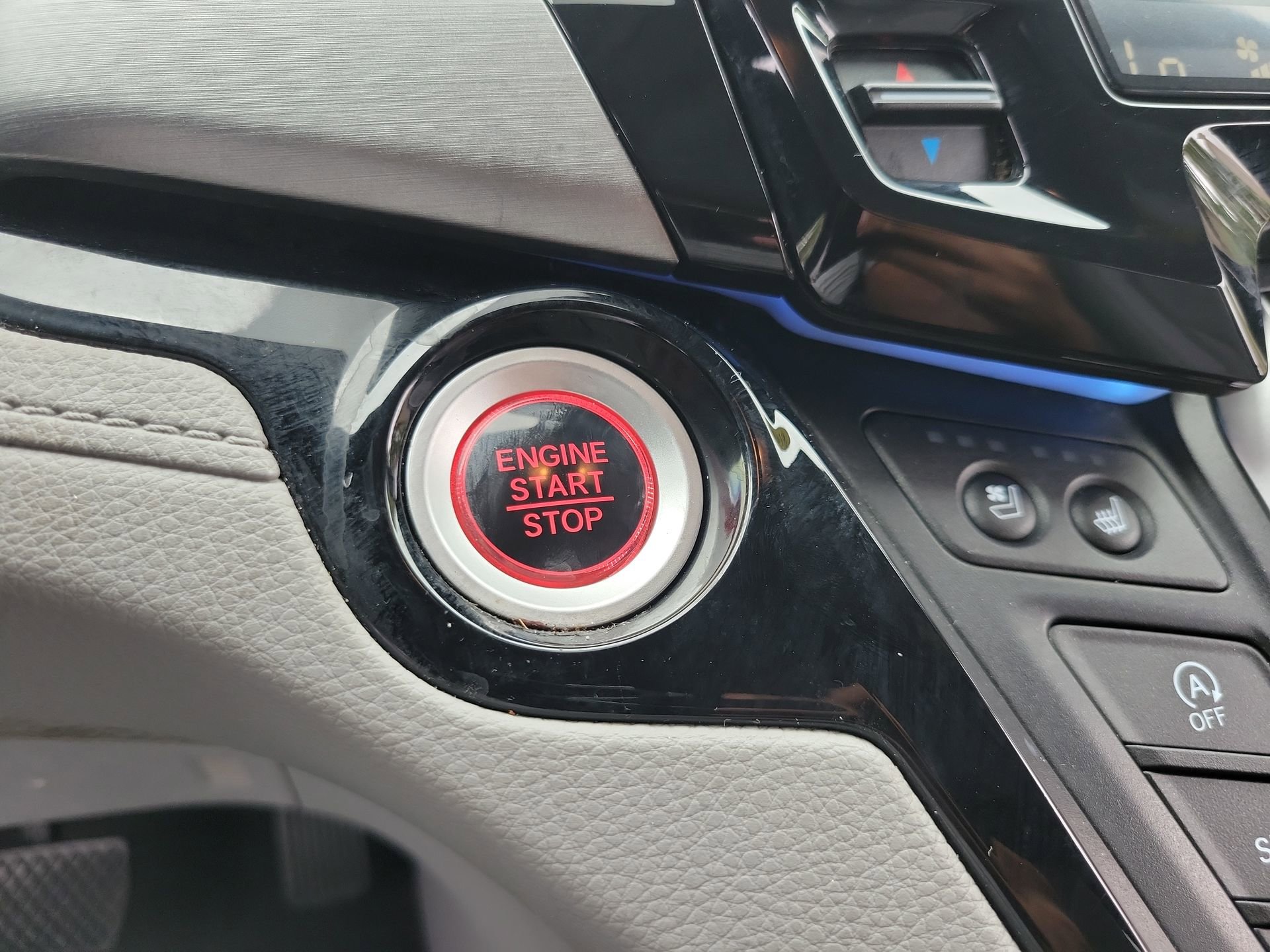 Used 2018 Honda Odyssey Elite image 31