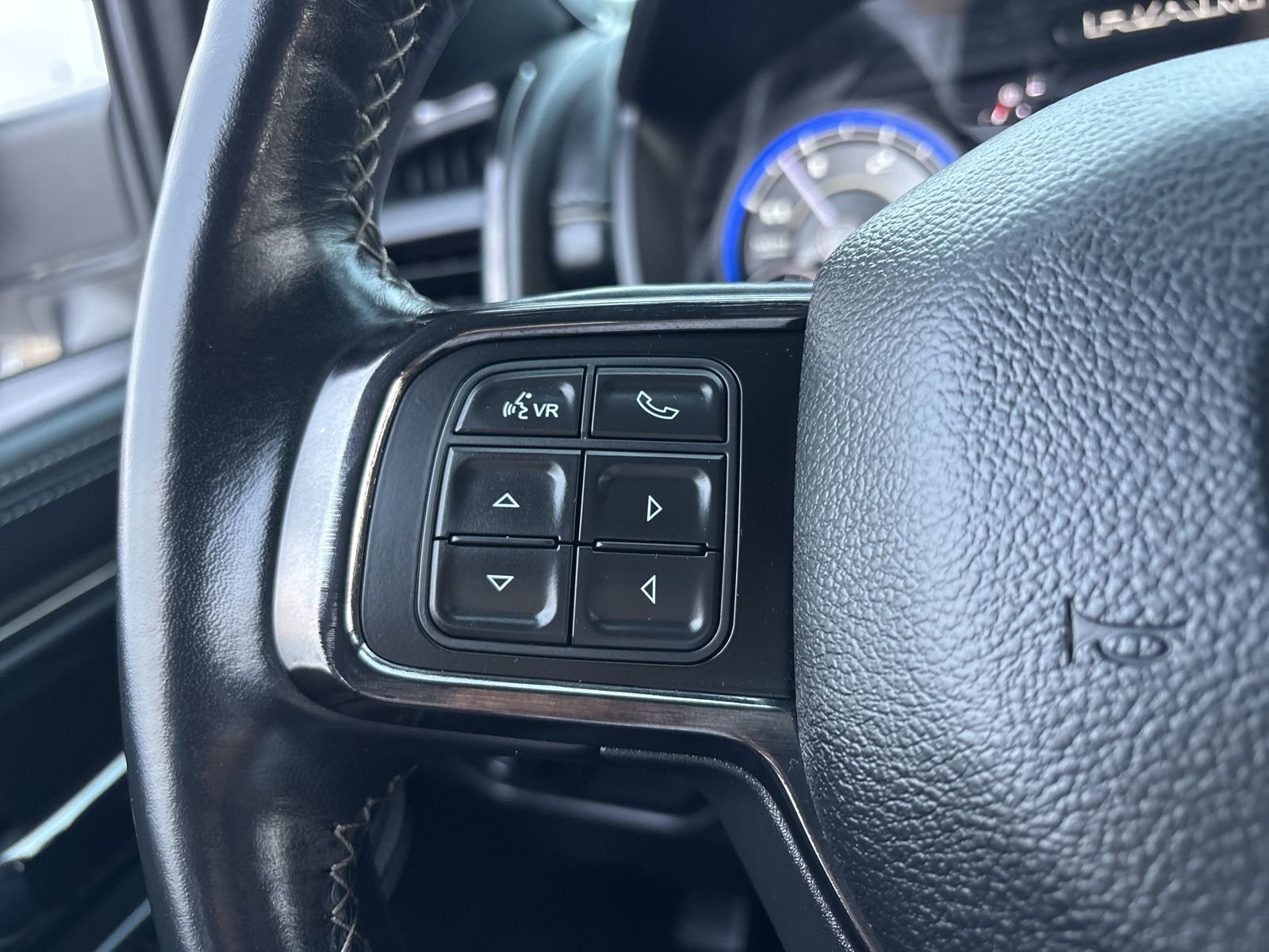 Used 2022 RAM 3500 Limited w/ Night Edition AWD/4WD image 30