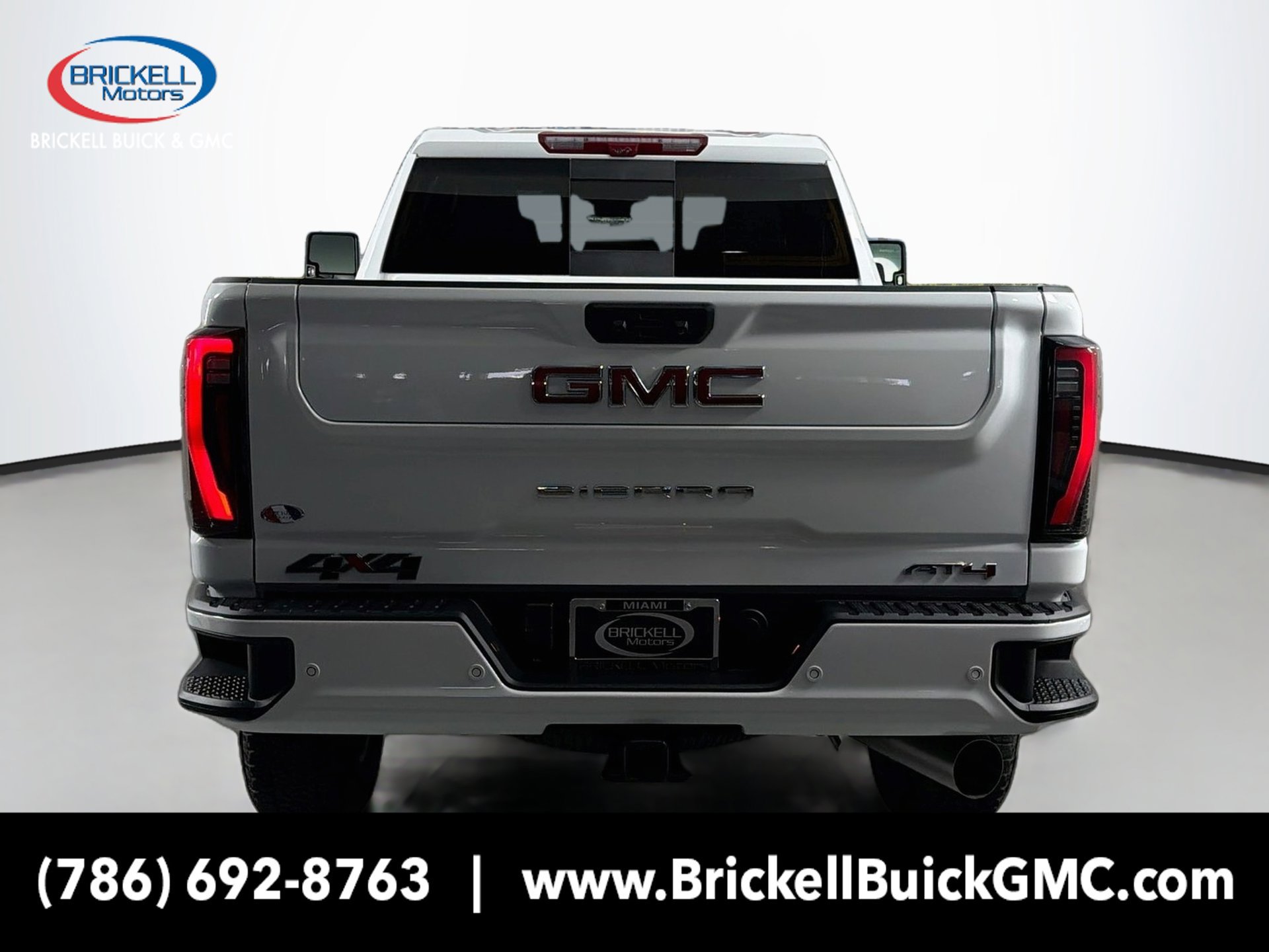 Used 2026 GMC Sierra 2500 AT4 w/ AT4 Premium Plus Package AWD/4WD image 4
