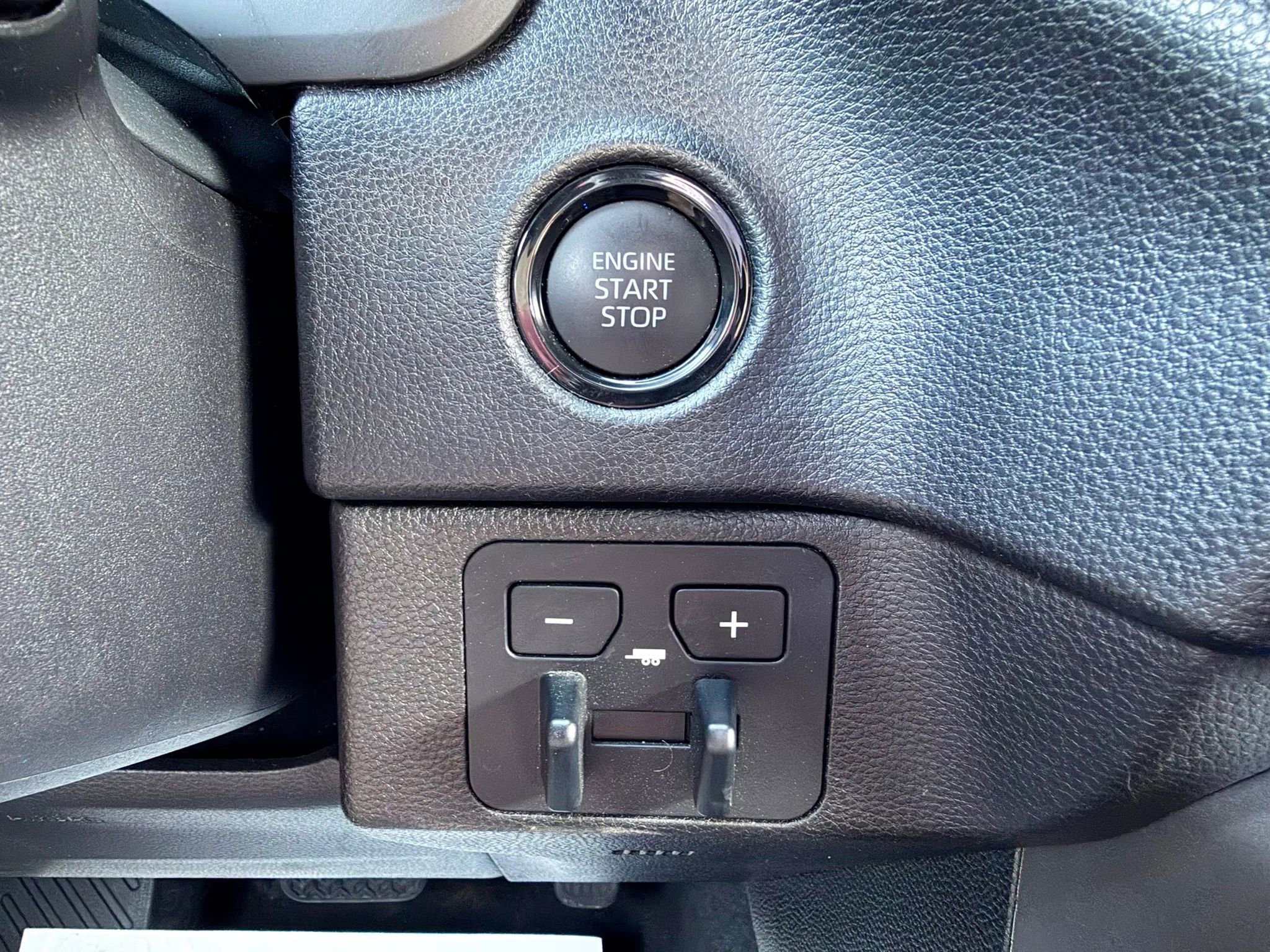 Used 2025 Toyota Tundra SR5 w/ SR5 Convenience Package image 35