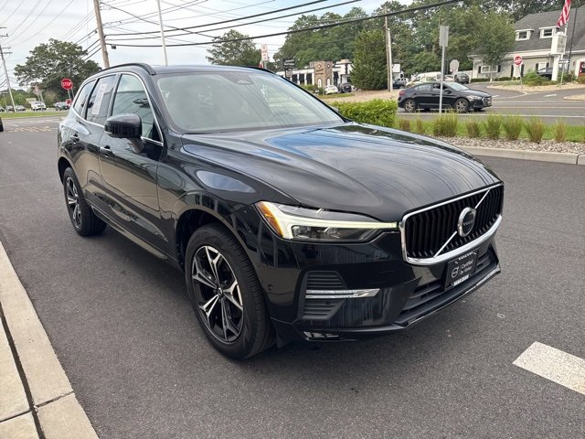 Certified 2022 Volvo XC60 B5 Momentum w/ Advanced Package image 7