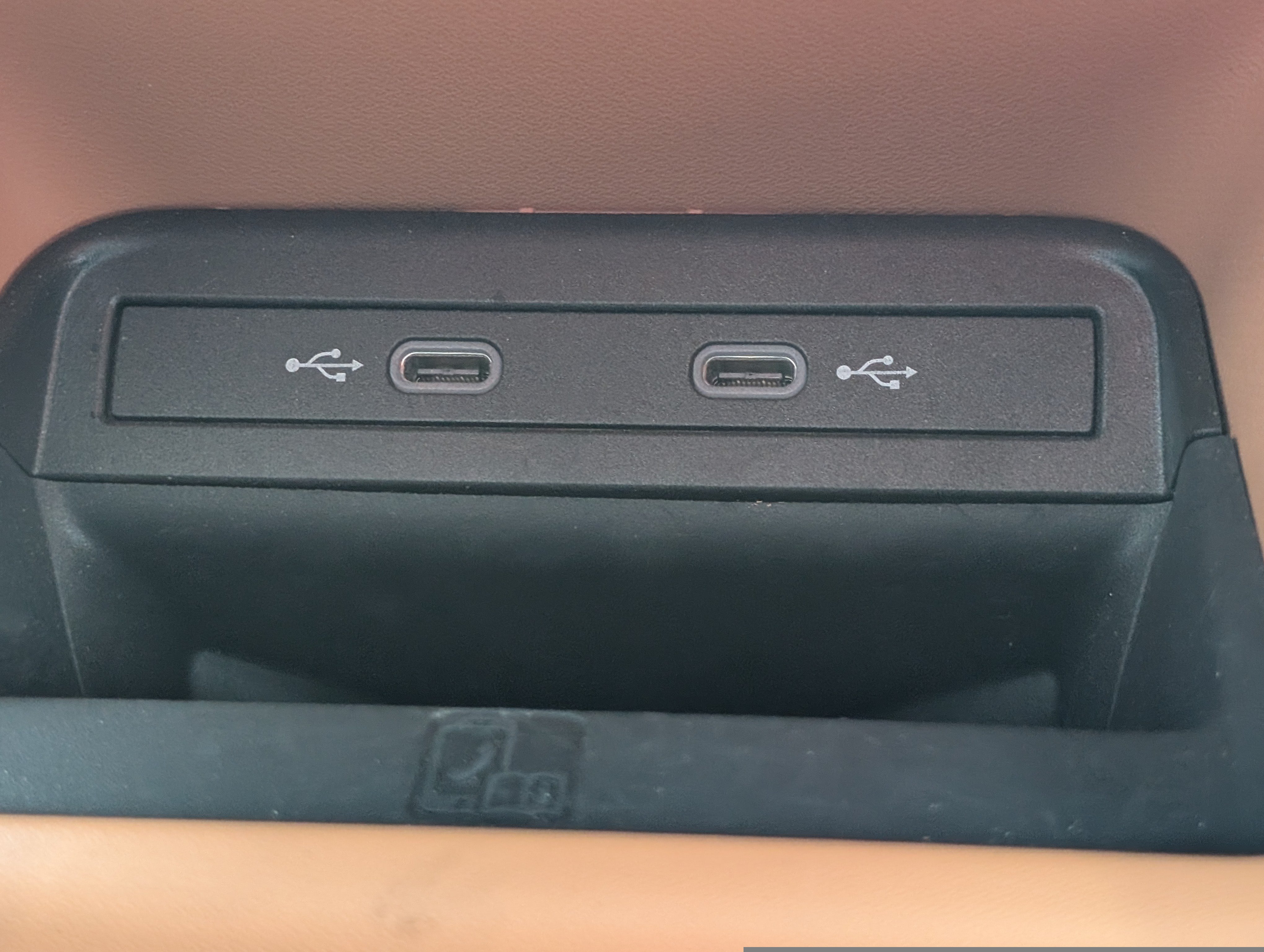 Used 2025 Volkswagen ID. Buzz Pro S Plus AWD/4WD image 27