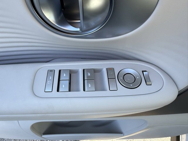 New 2026 Hyundai Ioniq 9 SEL image 11