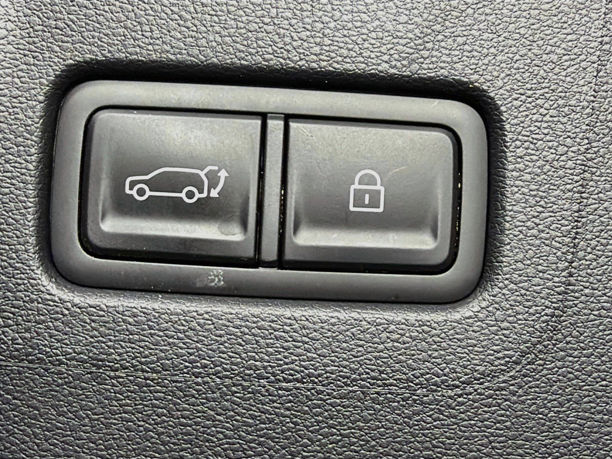 Used 2026 Hyundai Santa Fe SEL FWD image 28