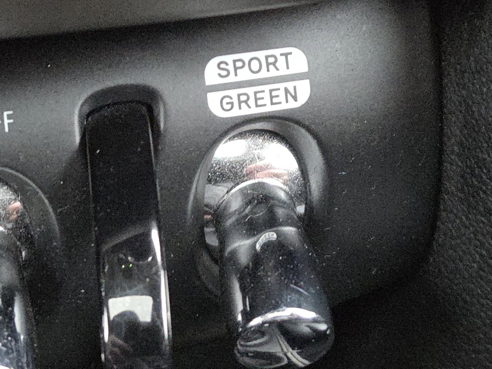 Used 2019 MINI Cooper Countryman S w/ Premium Package image 6