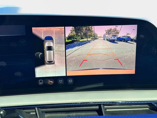 Used 2025 Cadillac Optiq Sport 2 AWD/4WD image 22