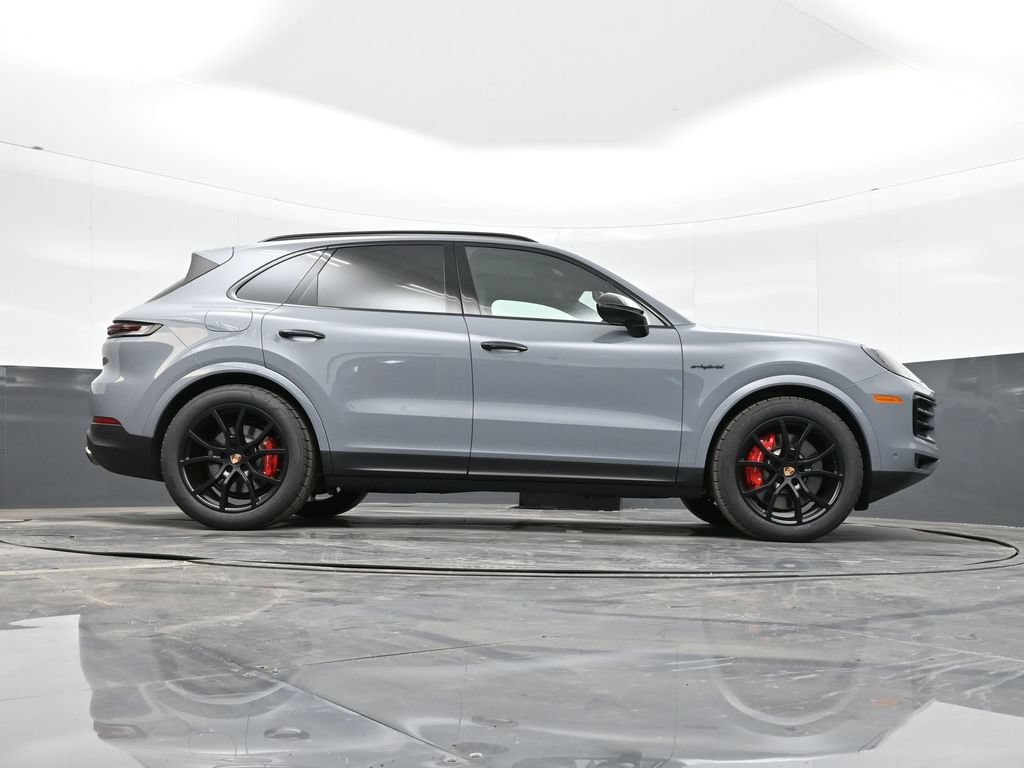 New 2026 Porsche Cayenne S AWD/4WD image 39
