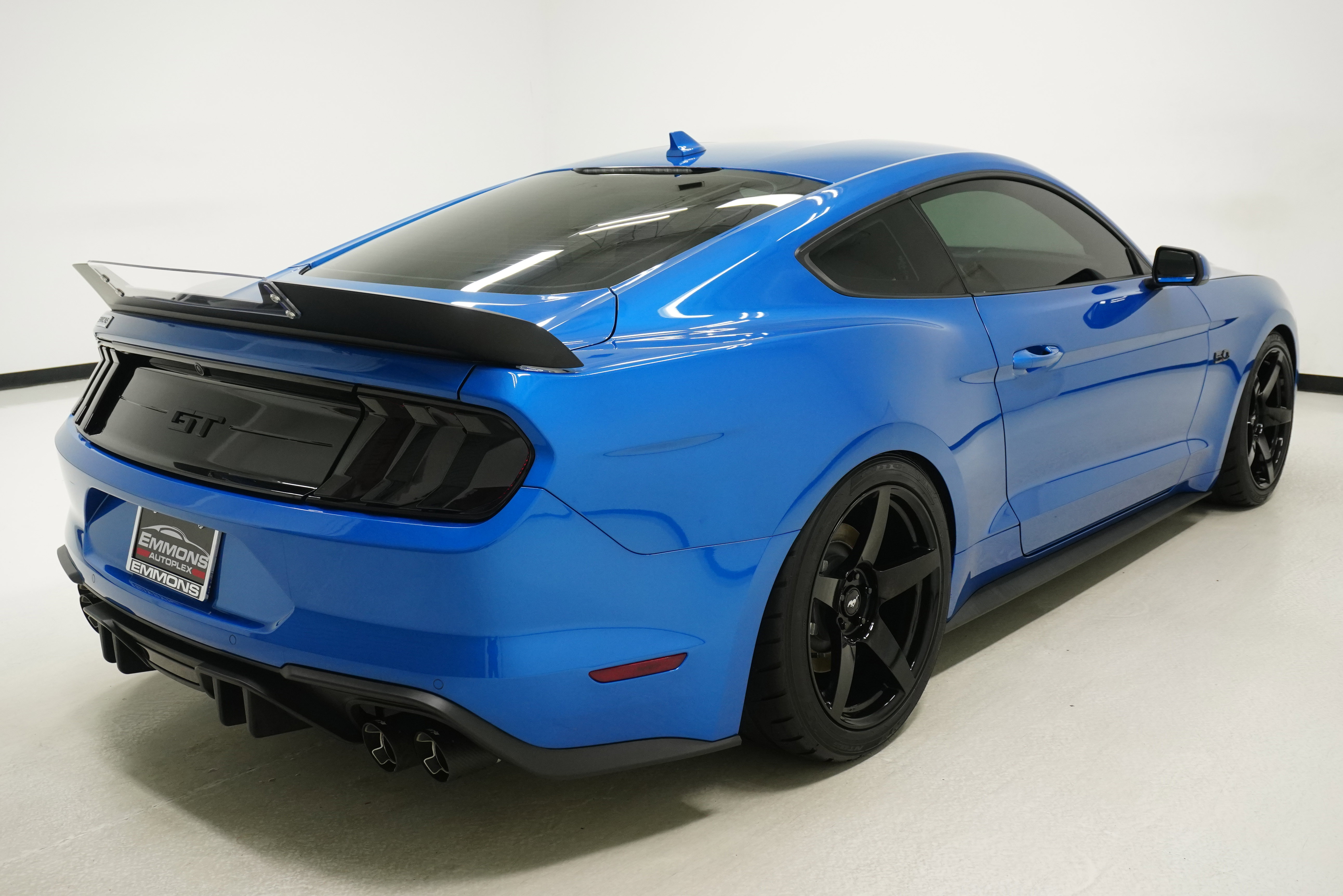 Used 2021 Ford Mustang GT image 4