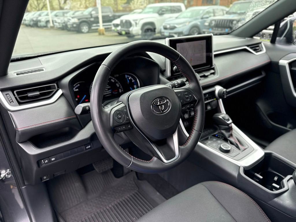 Used 2024 Toyota RAV4 SE AWD/4WD image 13