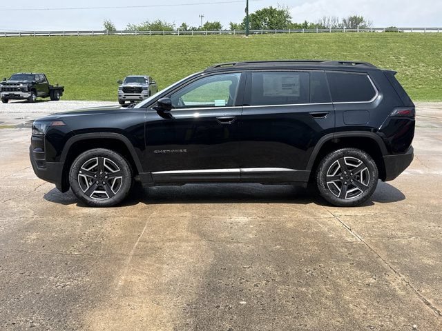 New 2026 Jeep Cherokee Laredo AWD/4WD image 10