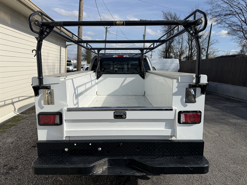 Used 2022 Ford F250 XLT w/ XLT Premium Package RWD image 14