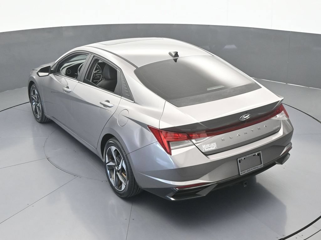 Used 2022 Hyundai Elantra Limited FWD image 49