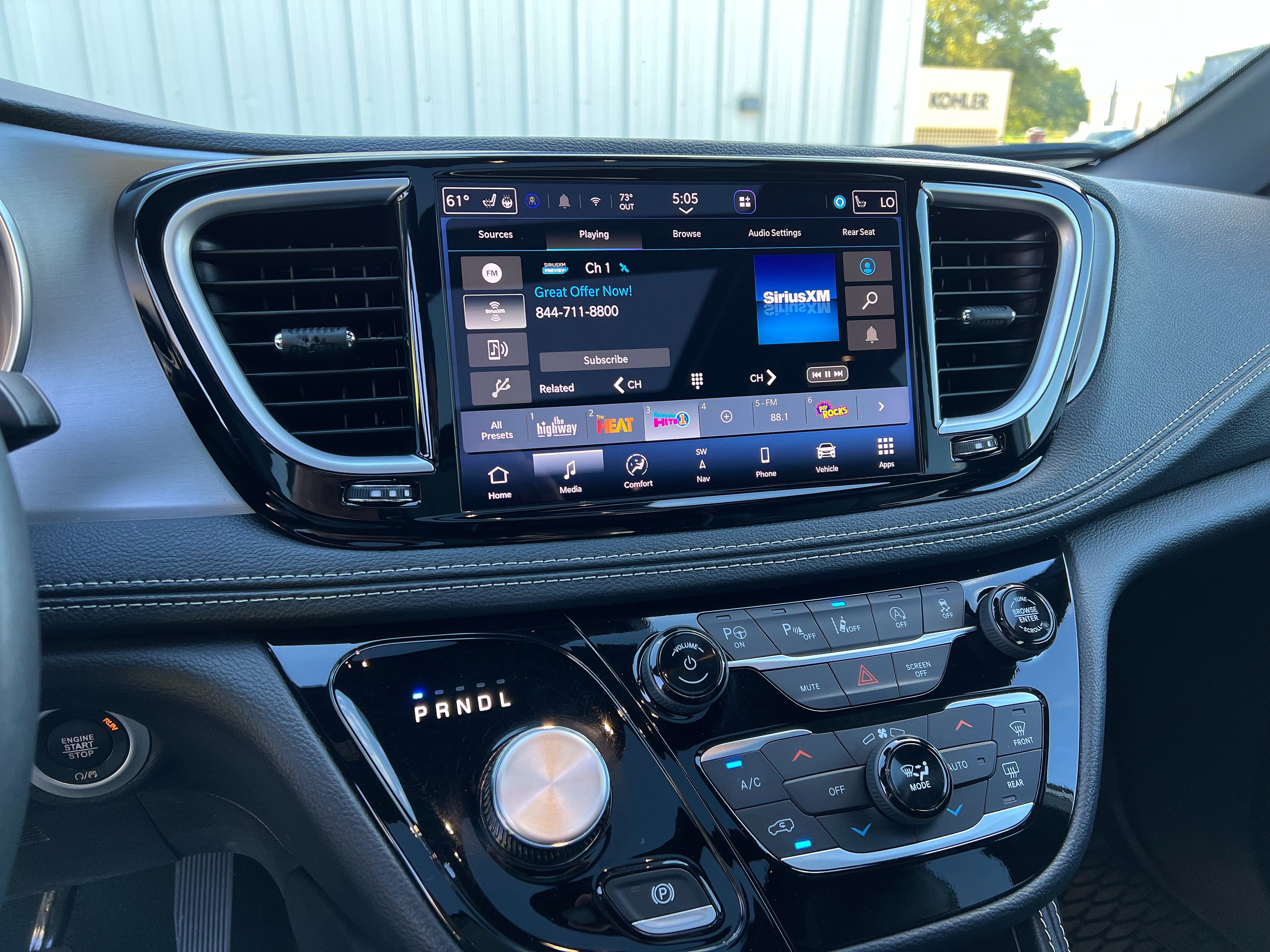 Used 2024 Chrysler Pacifica Limited w/ Uconnect Theater Family Group AWD/4WD image 15