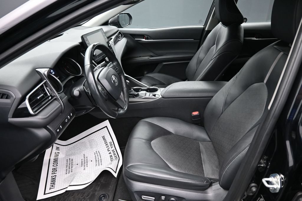 Used 2024 Toyota Camry XSE w/ Cold Weather Package FWD image 11