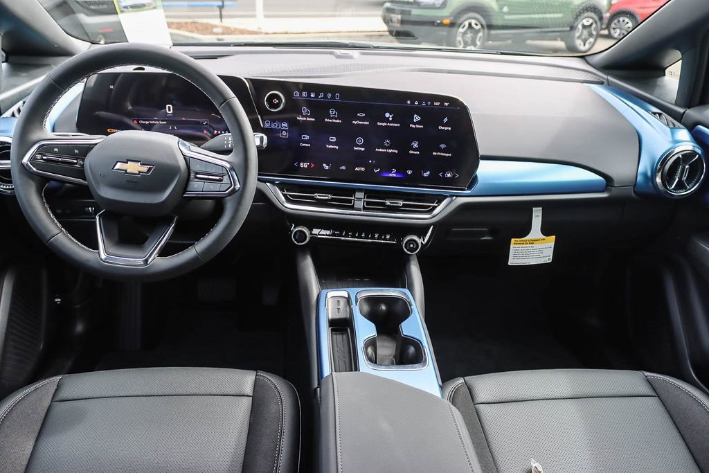 New 2026 Chevrolet Equinox EV LT image 11