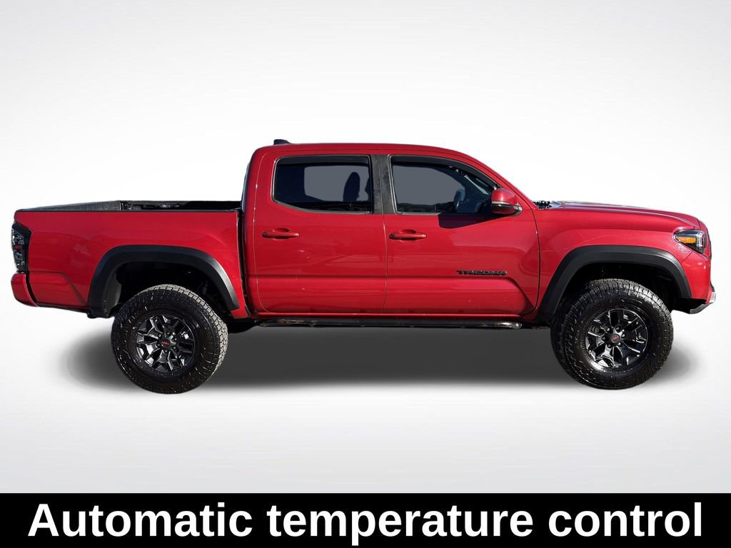 Used 2021 Toyota Tacoma TRD Off-Road w/ Technology Package image 7