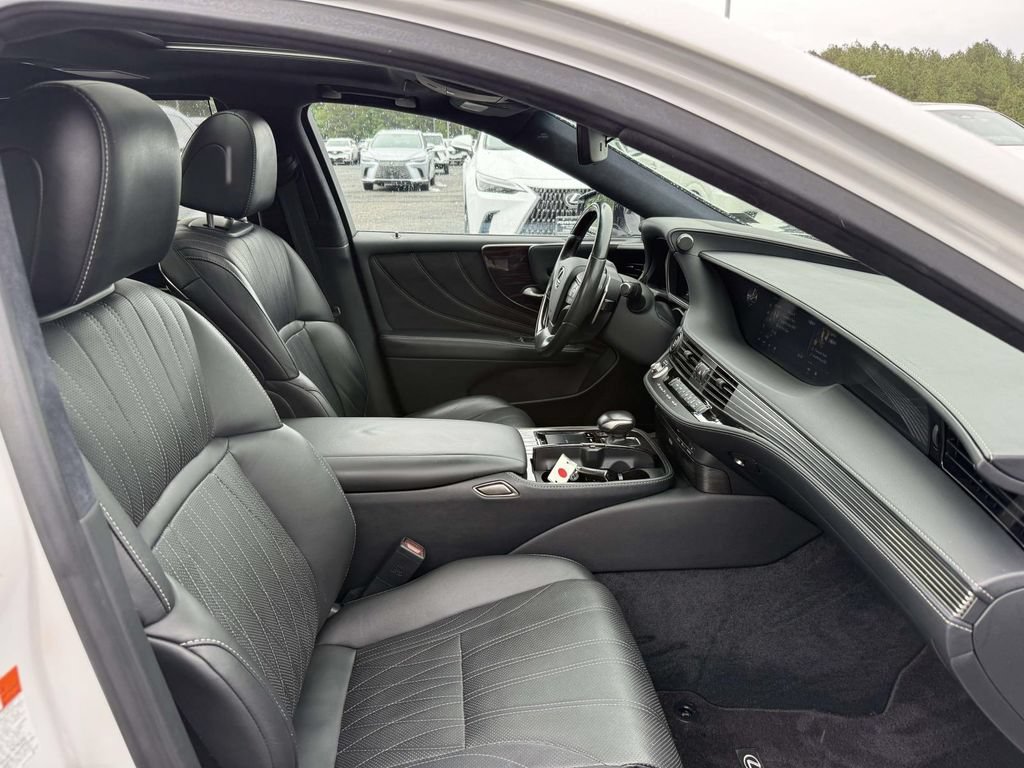 Used 2018 Lexus LS 500 AWD w/ Luxury Package image 14