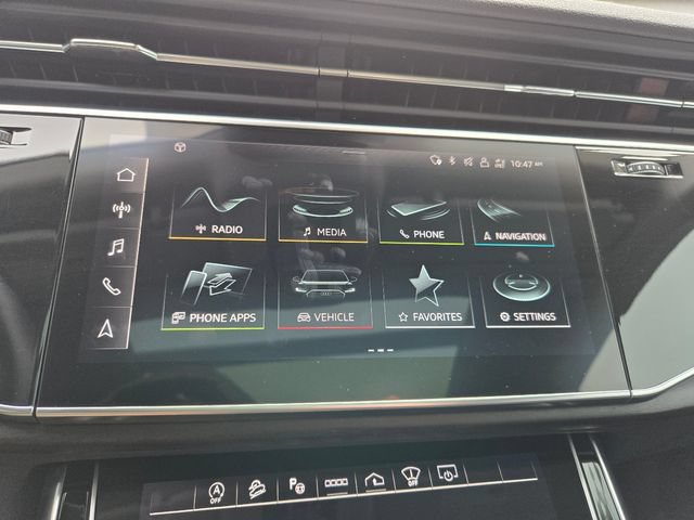 Used 2023 Audi Q8 Prestige AWD/4WD image 28