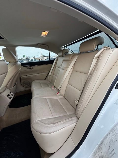 Used 2014 Lexus ES 350 w/ Luxury Package image 12