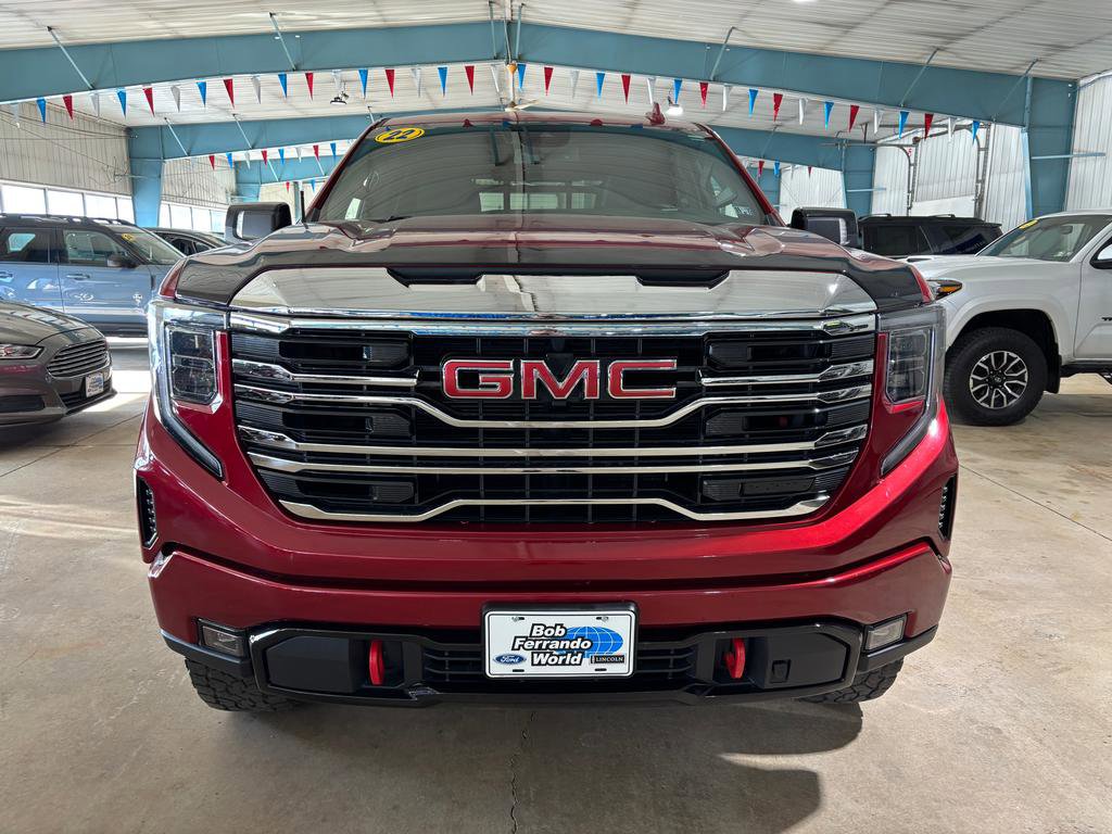 Used 2022 GMC Sierra 1500 AT4 w/ AT4 Preferred Package image 2
