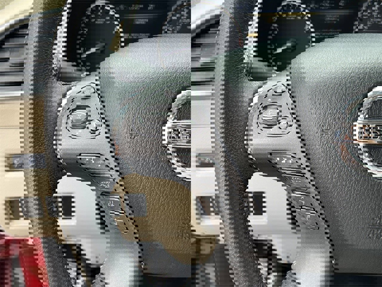 Used 2020 Nissan Murano SV w/ Premium Package image 10