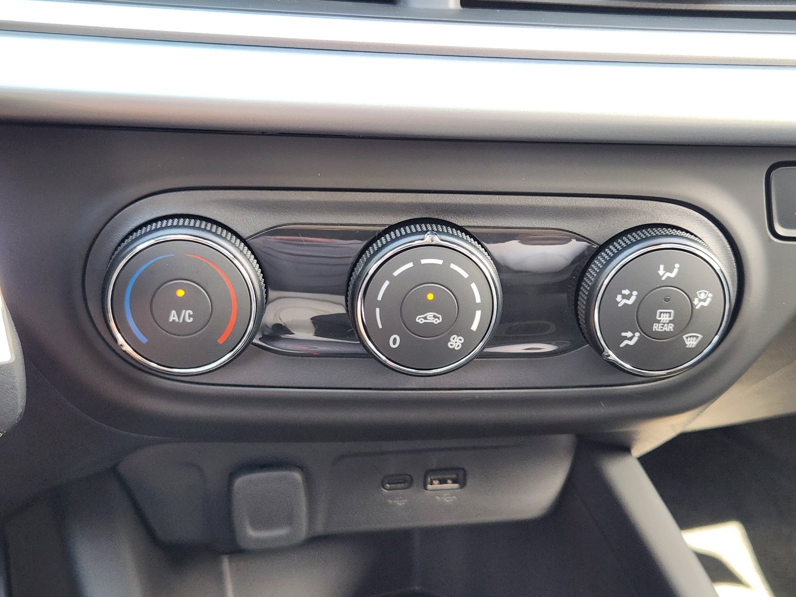 New 2026 Chevrolet Trax LS w/ Driver Confidence Package FWD image 17