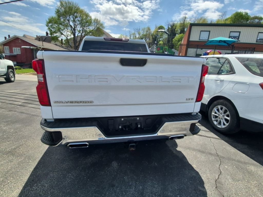 Used 2023 Chevrolet Silverado 1500 LTZ AWD/4WD image 6