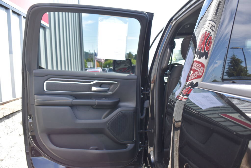 Used 2019 RAM 1500 Big Horn AWD/4WD image 19