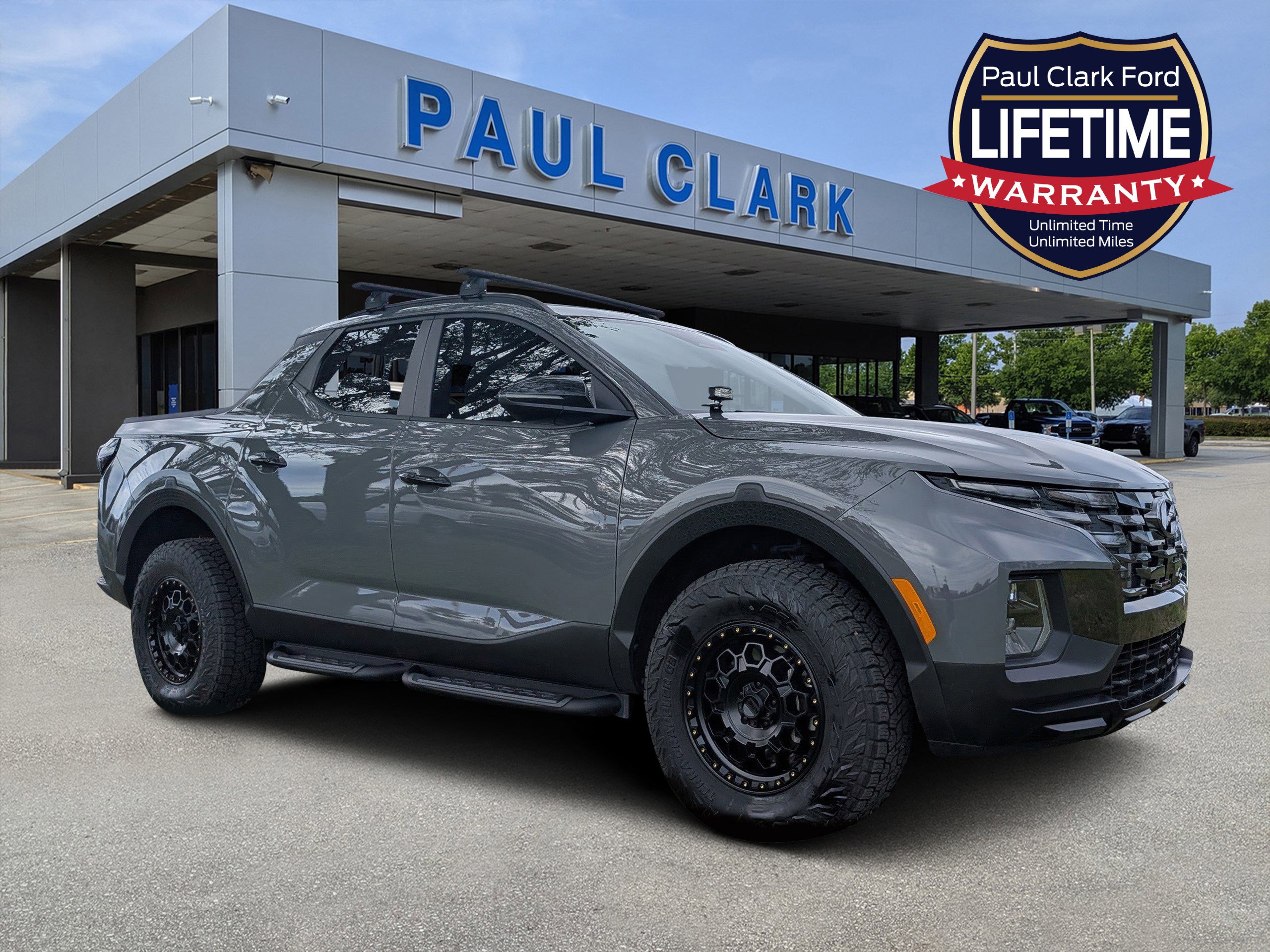 Used 2024 Hyundai Santa Cruz Night AWD/4WD image 1