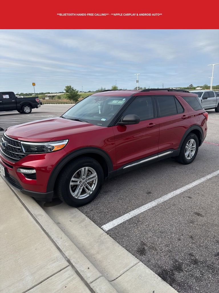 Used 2021 Ford Explorer XLT w/ Equipment Group 202A image 6