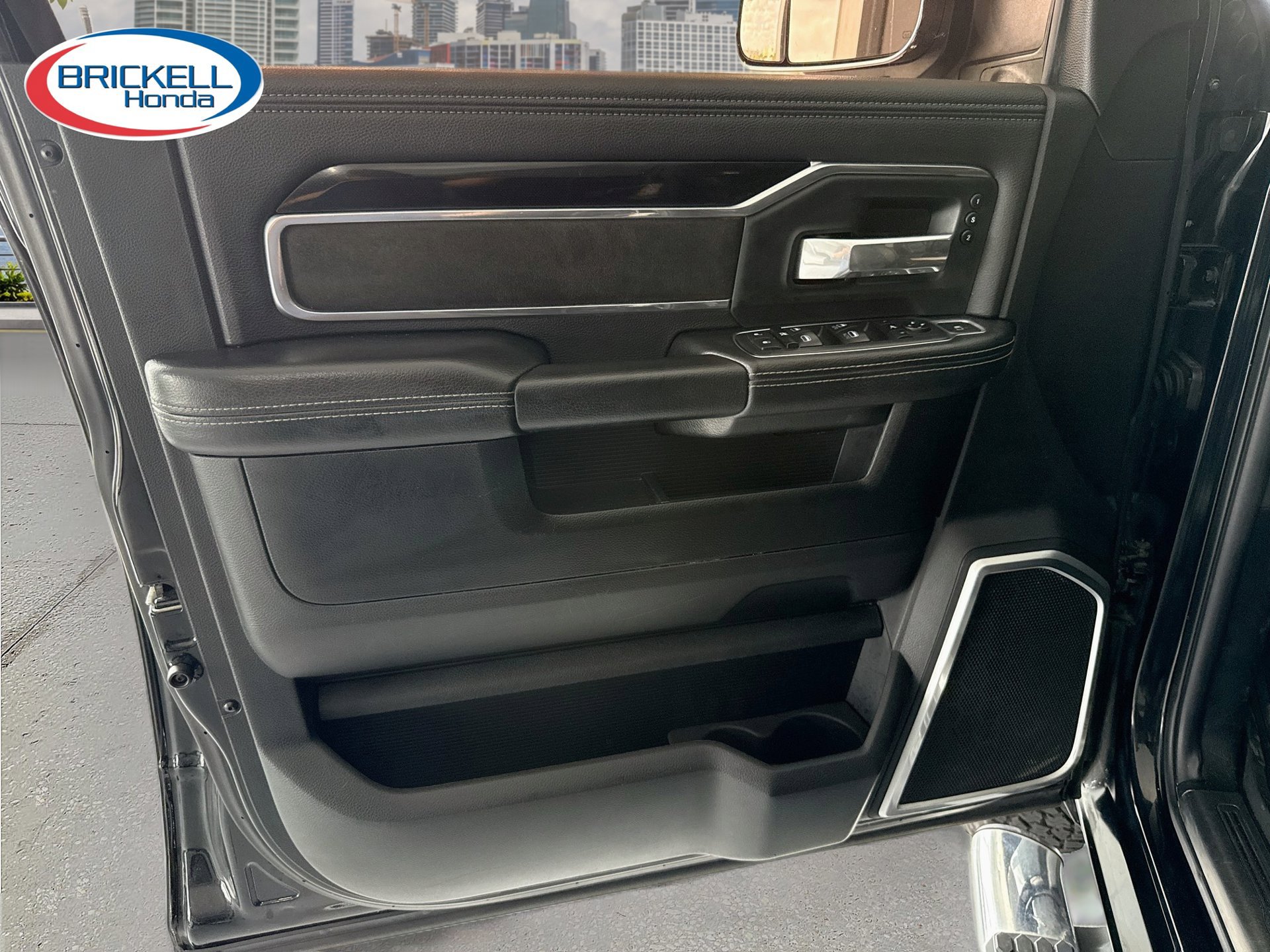 Used 2019 RAM 3500 Laramie AWD/4WD image 21
