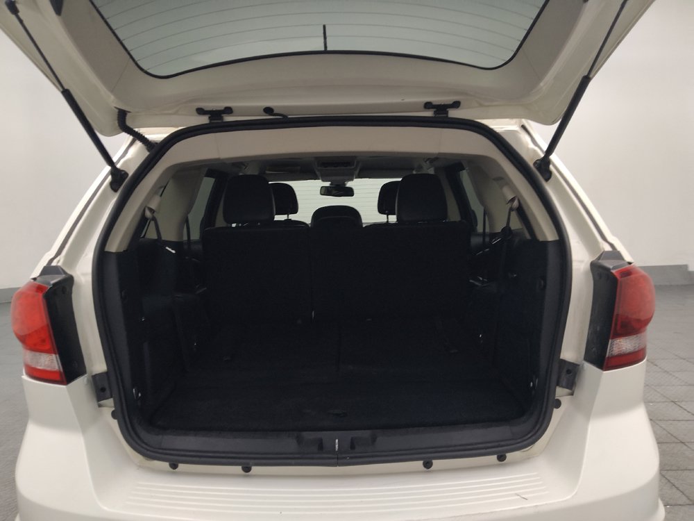 Used 2019 Dodge Journey Crossroad FWD image 29