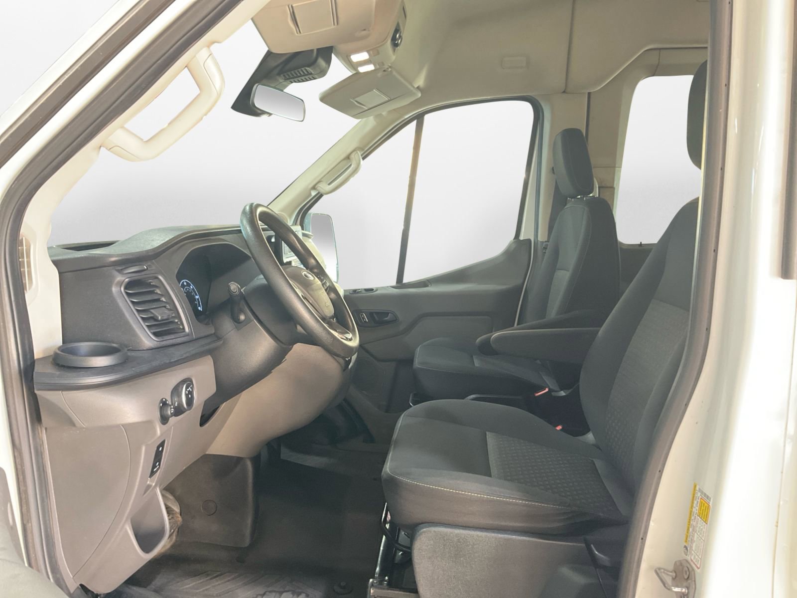 Used 2023 Ford Transit 350 XL AWD/4WD image 9
