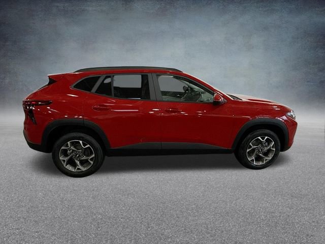 New 2026 Chevrolet Trax LT w/ Driver Confidence Package FWD image 7