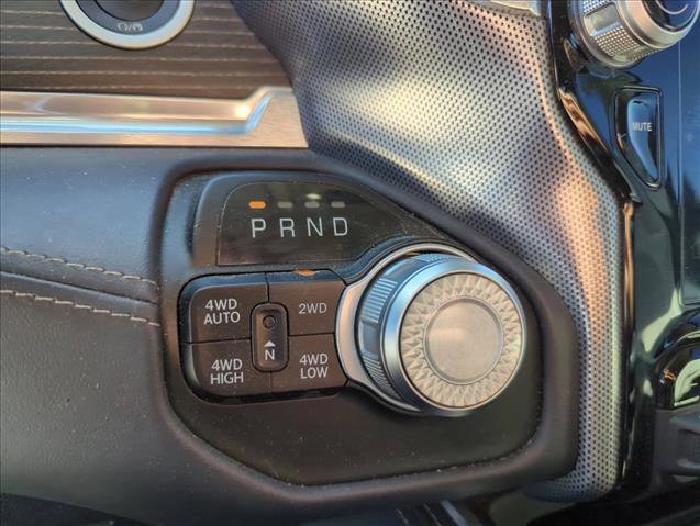 Used 2022 RAM 1500 Limited AWD/4WD image 10