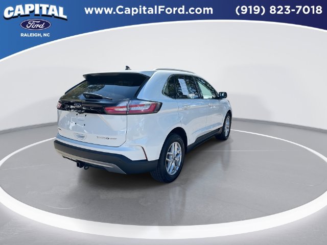 Certified 2022 Ford Edge SEL w/ Convenience Package AWD/4WD image 8