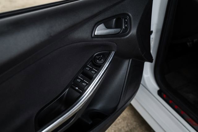 Used 2016 Ford Focus ST image 62