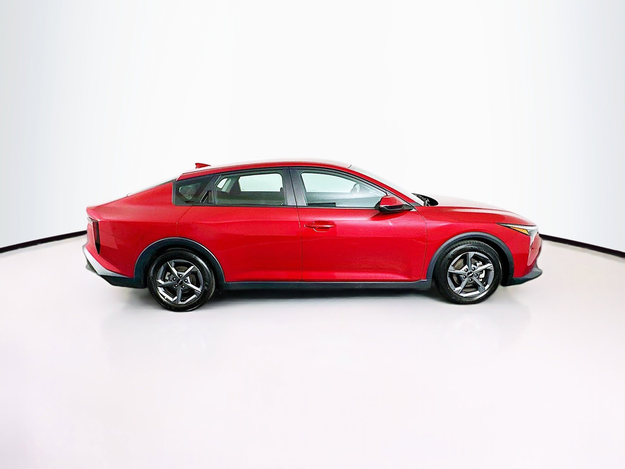 Used 2025 Kia K4 LXS image 10