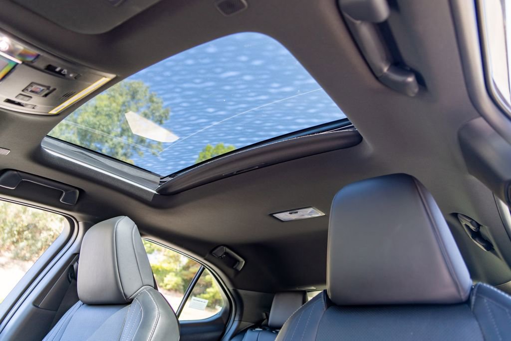 New 2026 Lexus UX 300h FWD image 17