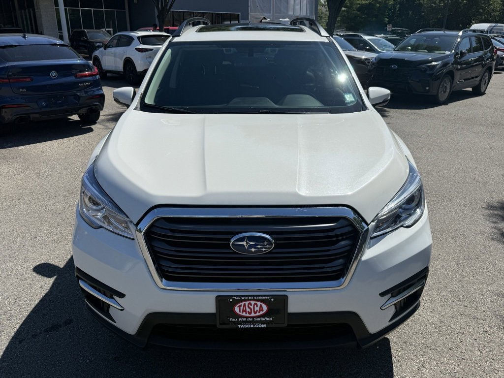Certified 2022 Subaru Ascent Limited w/ Technology Package image 2