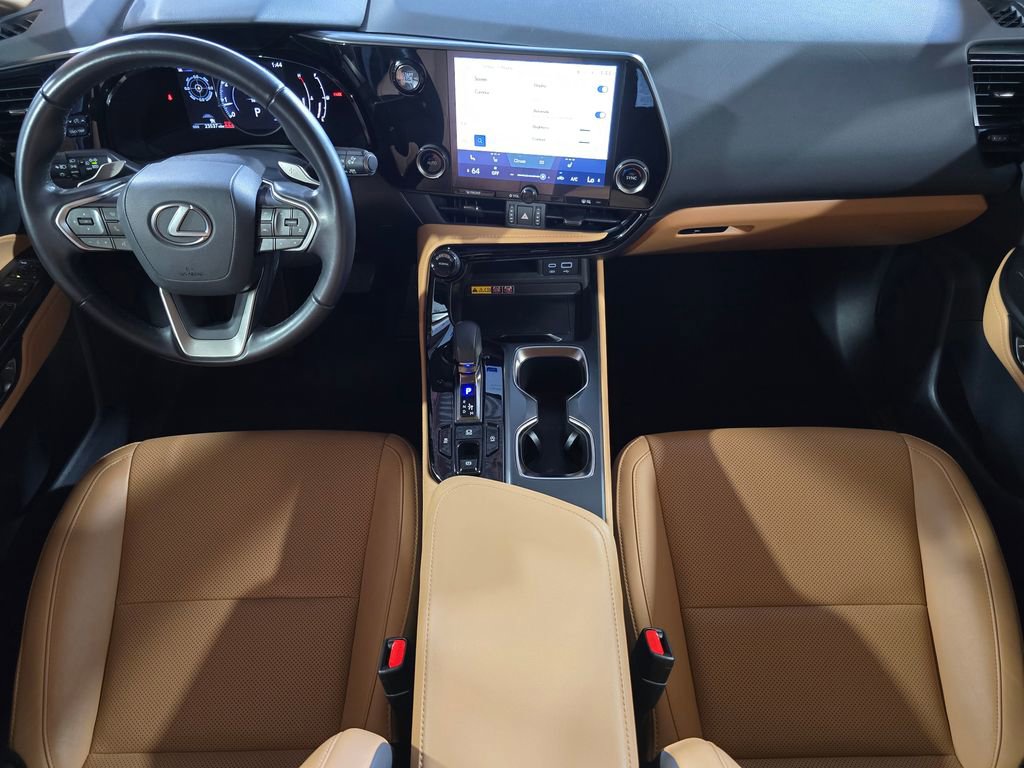 Used 2025 Lexus NX 250 FWD image 29