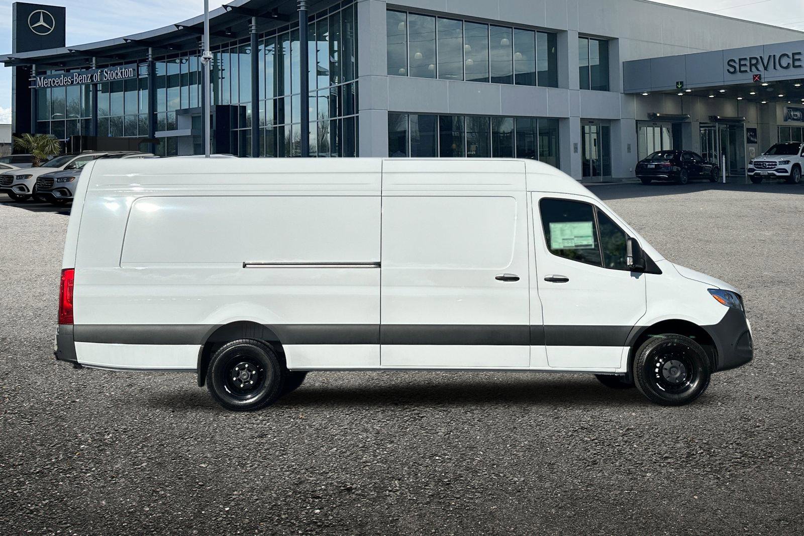 New 2026 Mercedes-Benz Sprinter 3500 image 3