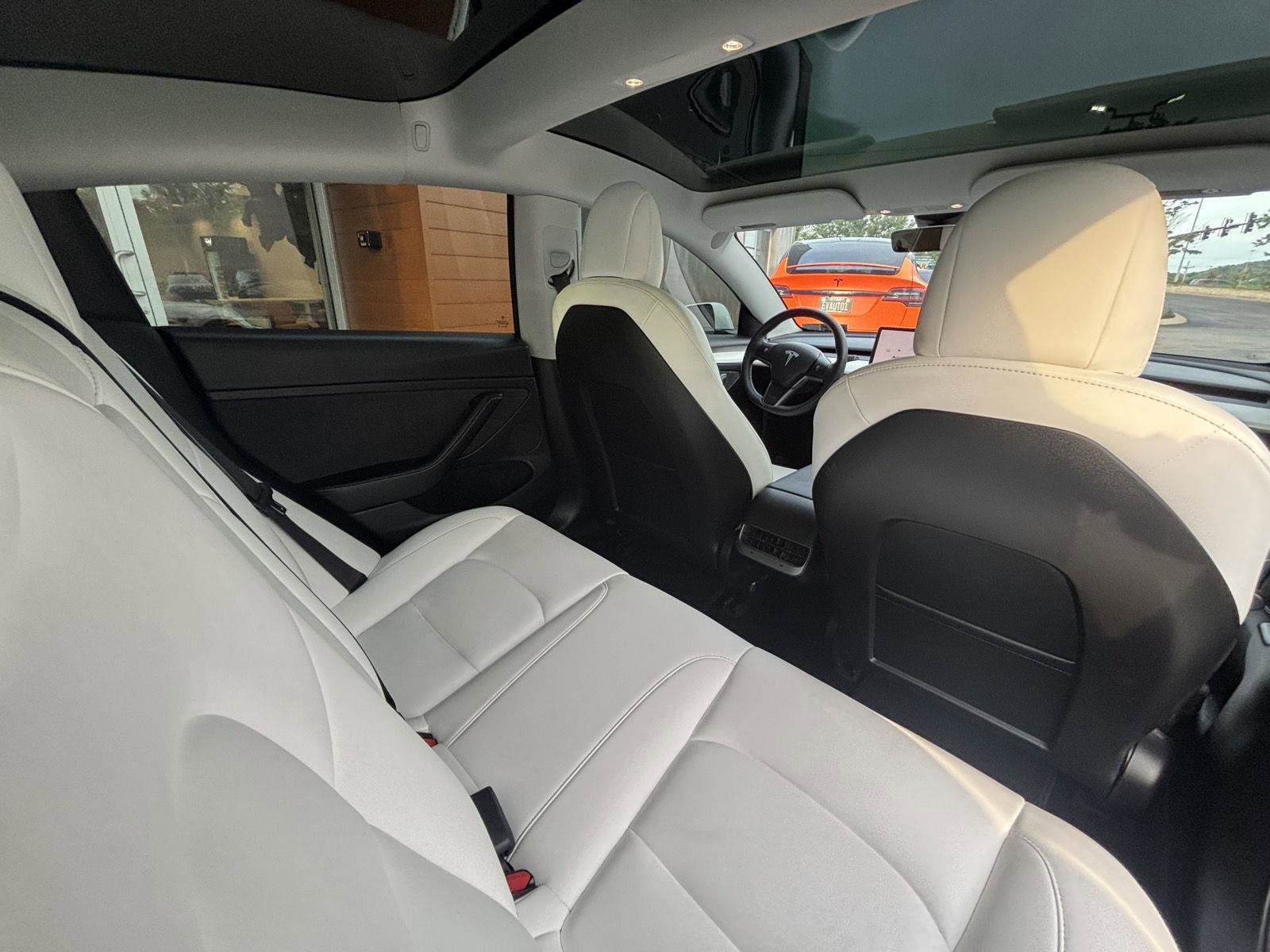 Used 2022 Tesla Model 3 Long Range AWD/4WD image 12