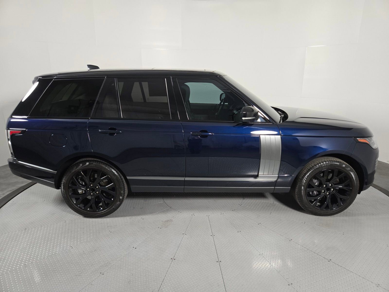 Used 2021 Land Rover Range Rover Westminster Edition AWD/4WD image 6