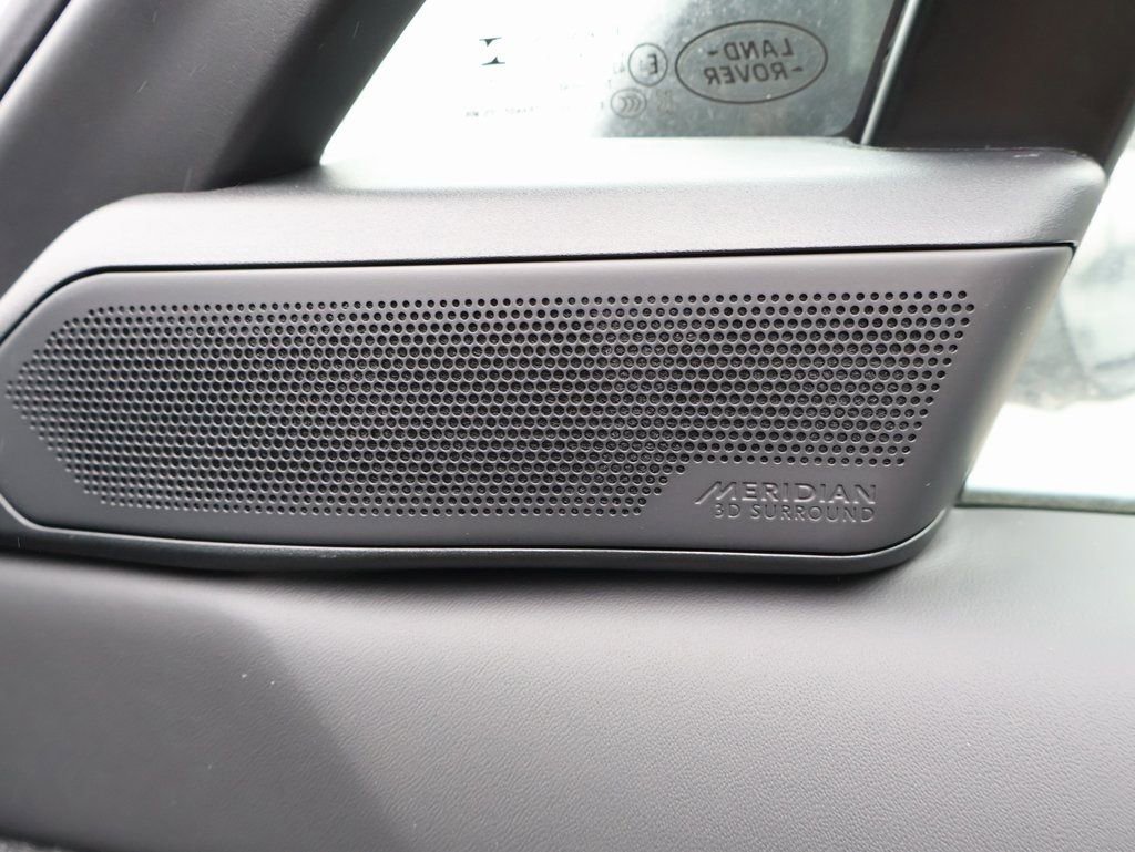 New 2025 Land Rover Range Rover Sport Dynamic SE image 15